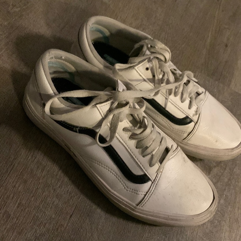 Leather Vans lace up. White with black.